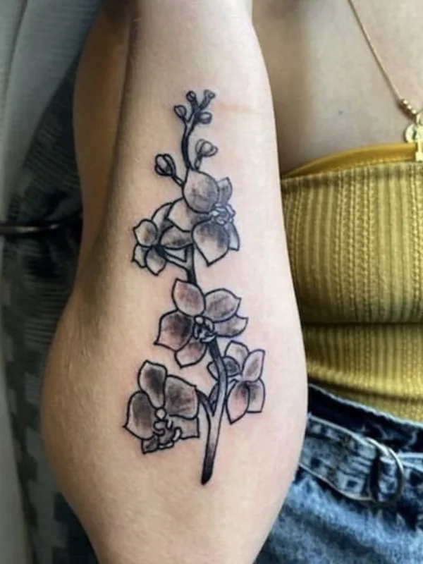 female black and grey black and grey татуировка на forearm #75296 | Тату мастер Kassidy Coffin/Crimson Spade Tattoo 