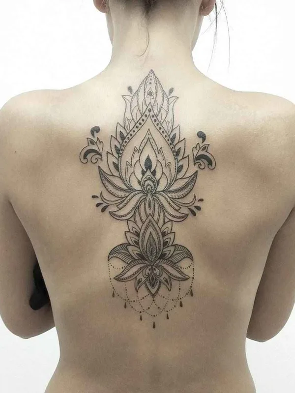 female black ornamental татуировка на upper back #12471 | Тату мастер Malikov Andrey