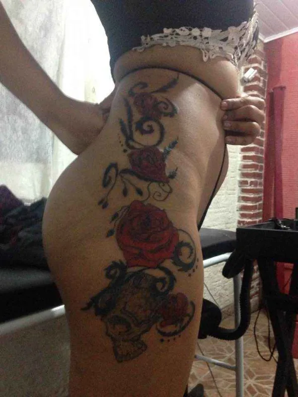 female color neo traditional Tatuagem em thigh #16691 | Tatuador Patrícia Yutaka