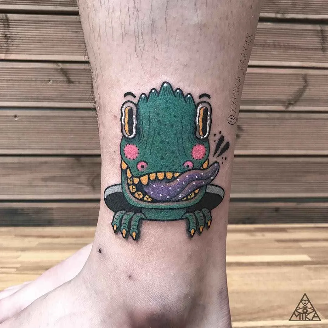 Тату мастер XXMIKA BABYXX цветная абстрактная татуировка нью скул | Tattoo artist XXMIKA BABYXX color abstract new school tattoo
