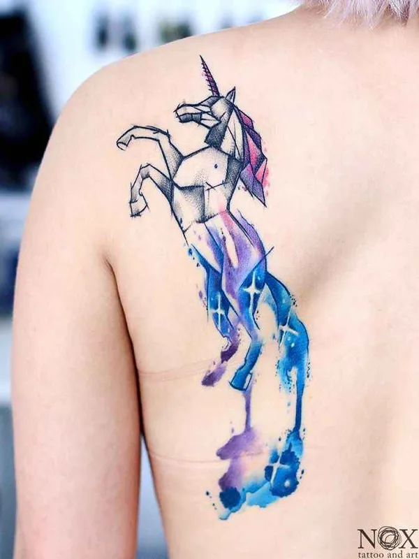 color geometric татуировка на shoulder blade #11575 | Тату мастер Matty Nox
