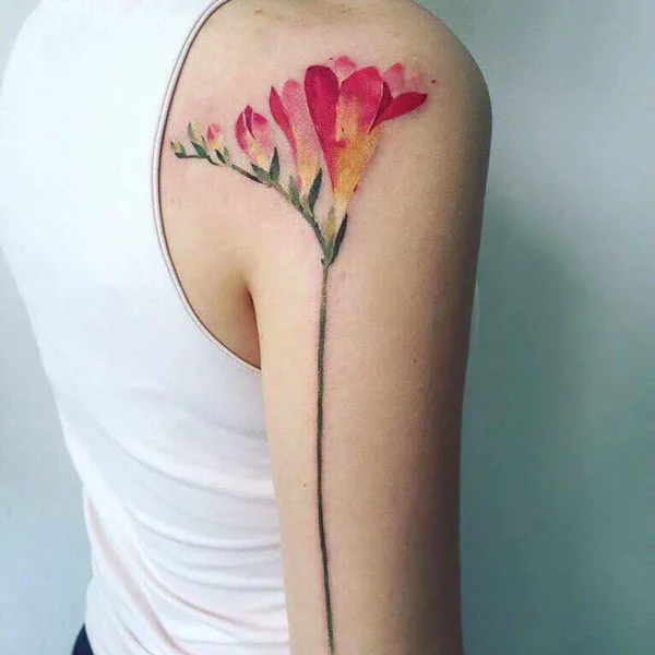 Feminine tattoo by Pis Saro in Севастополь