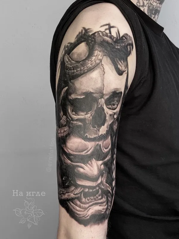 black and grey realism татуировка на upper arm #48187 | Тату мастер Сергей Erni