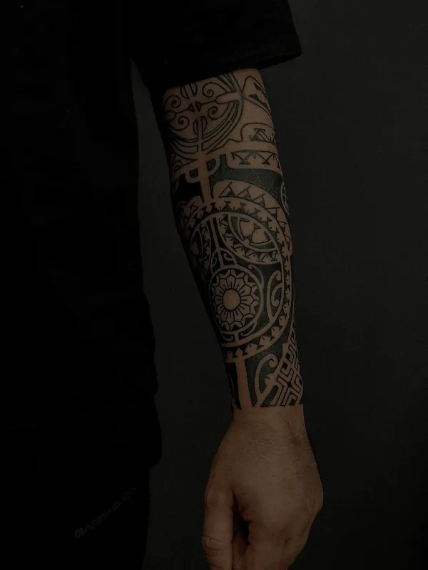 male black tribal Tatuaggio su full sleeve #48252 | Tatuatore Илья Колесников