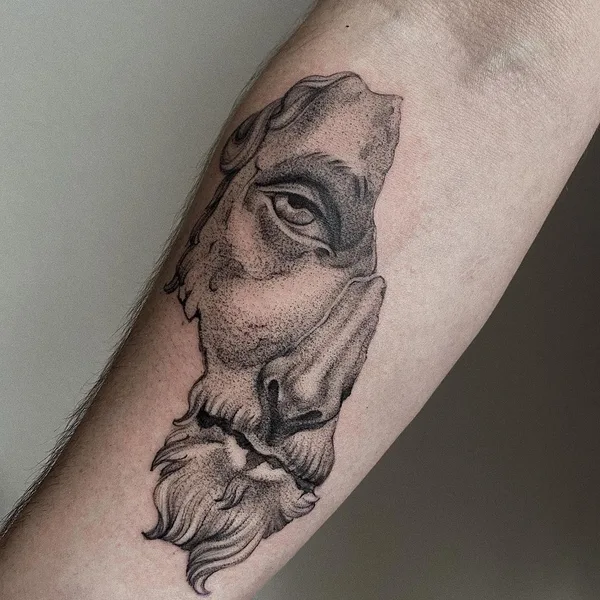 Graphic tattoo by Дарина Кириллова in Екатеринбург