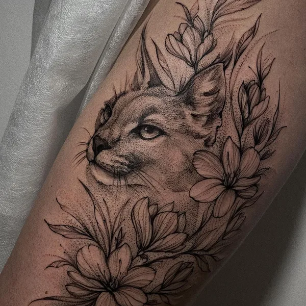 Graphic tattoo by Дарина Кириллова in Екатеринбург