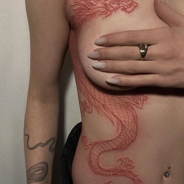 Graphic tattoo by Дарина Кириллова in Екатеринбург