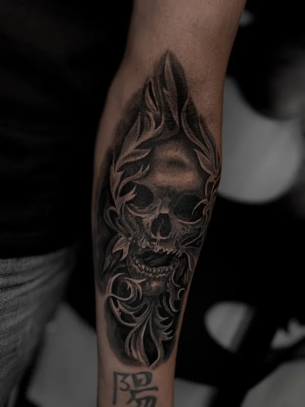 black and grey black and grey tatuaje en forearm #65407 | Tatuador Nika Nixttay