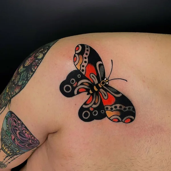 Традиционная tattoo by Pablo Lillo in Barcelona