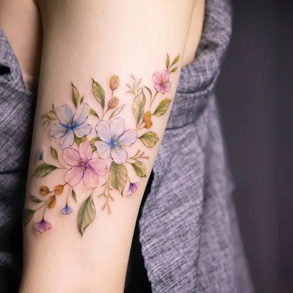 Feminine tattoo by Silo in Seoul