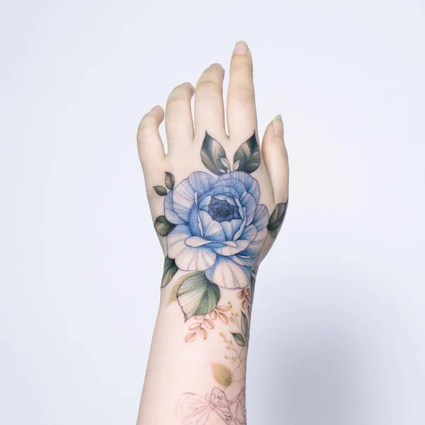 Feminine tattoo by Silo in Seoul