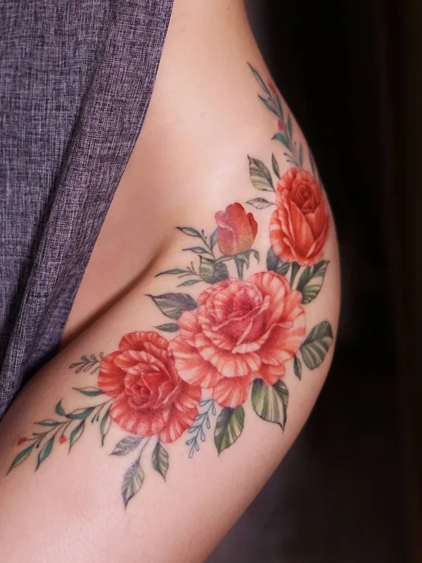 female color botanic tatouage sur thigh #29782 | Artiste tatoueur Silo