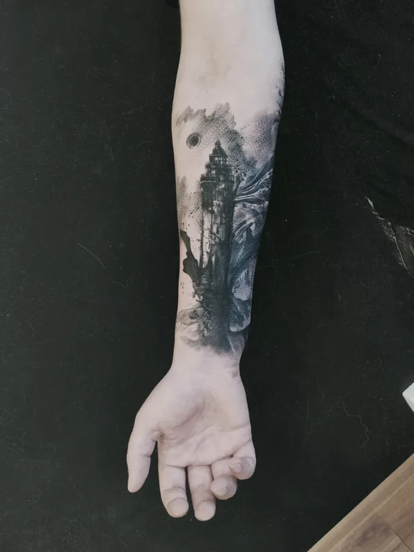 black and grey blackwork tattoo auf forearm #67152 | Tätowierer Anastasia Salem