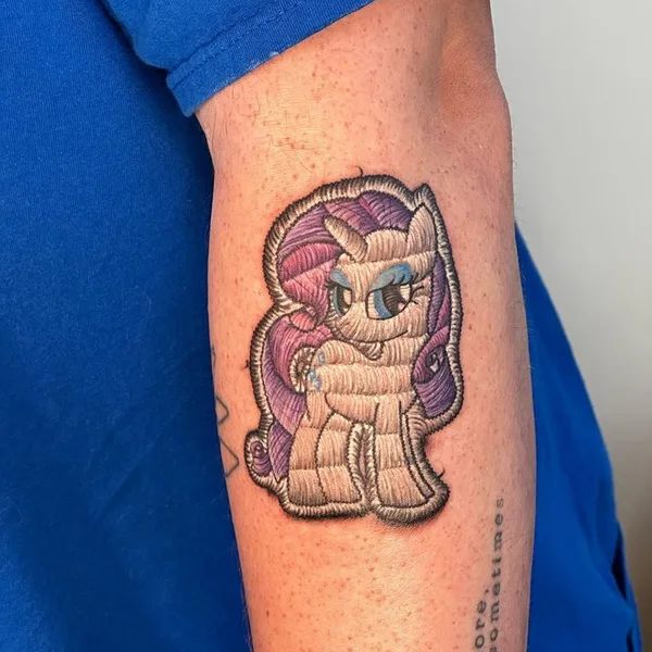 Illustrative tattoo by vskywalkers in Philadelphia