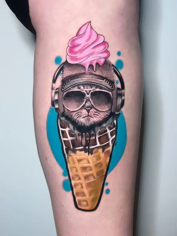 color illustrative Tatuagem em thigh #68454 | Tatuador sirbatattoo