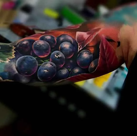 color realism tatuaje en forearm #11525 | Tatuador Maya Sapiga