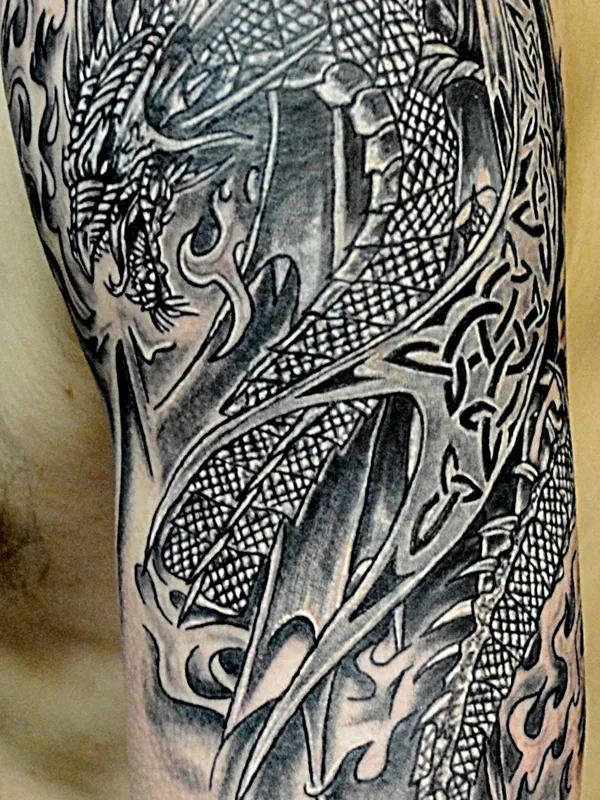 black and grey black and grey татуировка на shoulder #36721 | Тату мастер Оля Гостева © ® Tattoo