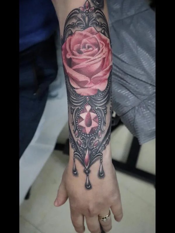 female color realism татуировка на forearm #71370 | Тату мастер Anna Felka
