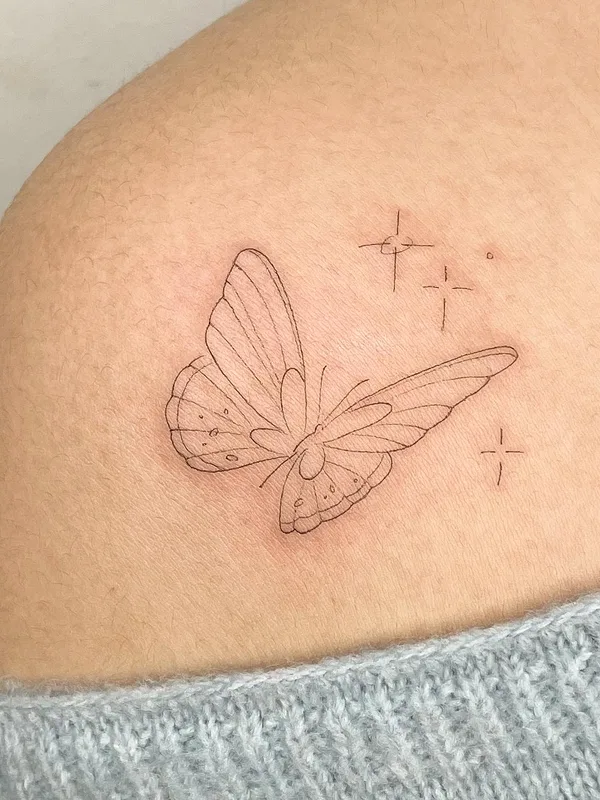 female black fineline татуировка на shoulder blade #57289 | Тату мастер Sop Tattoo