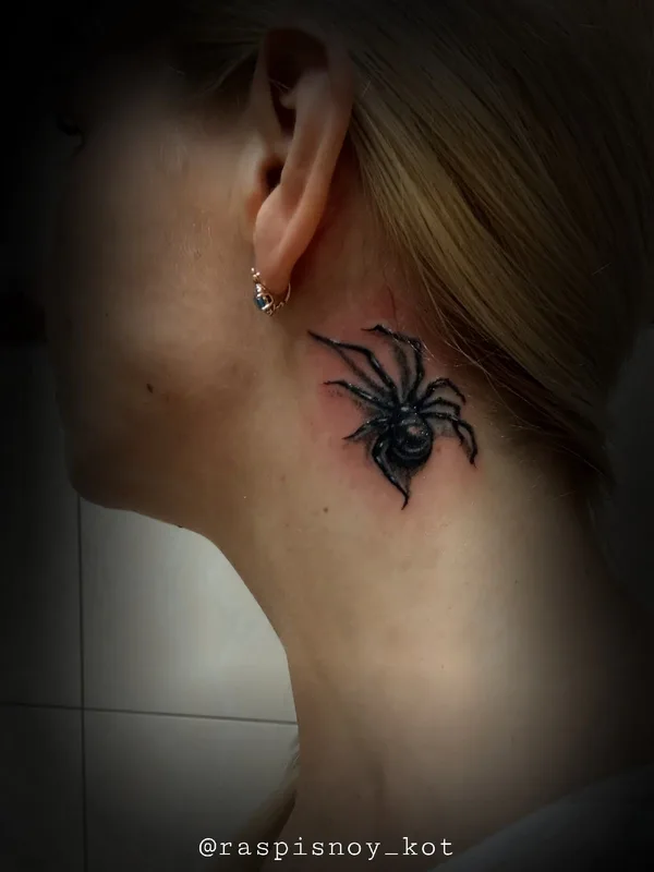 female black and grey realism татуировка на back of neck #38101 | Тату мастер Александр Фадеев