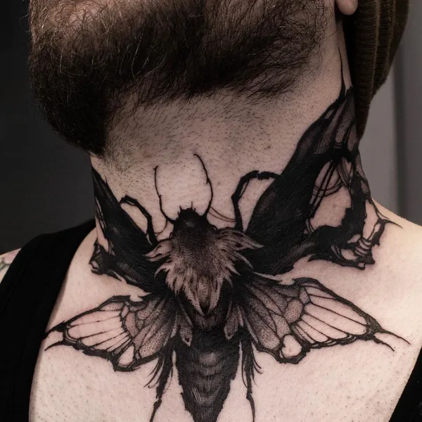 Graphic tattoo by Helena Zolotykh in Wrocław