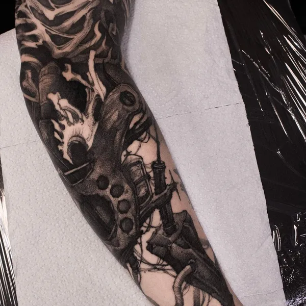 Graphic tattoo by Helena Zolotykh in Wrocław