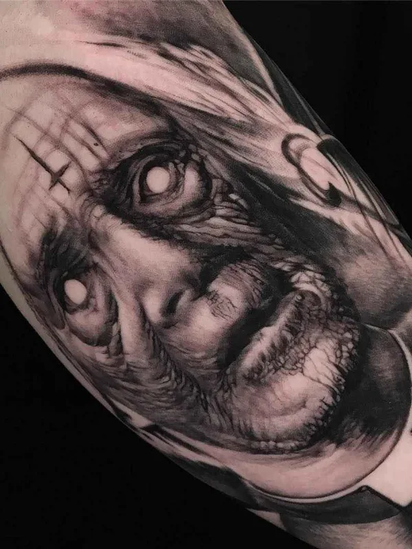 black and grey realism tatouage sur forearm #11779 | Artiste tatoueur Matt Jordan