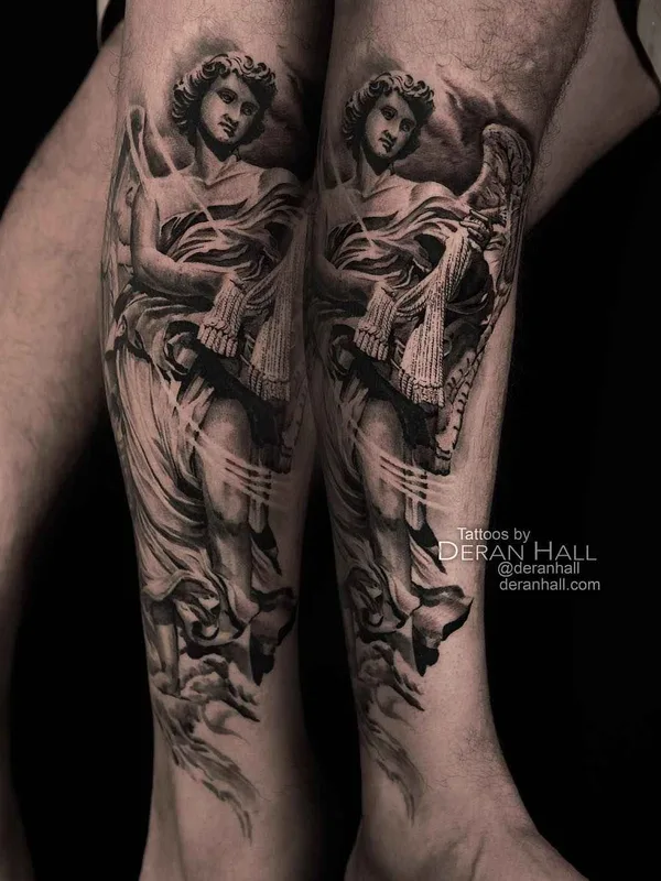 black and grey realism tattoo auf calf #12082 | Tätowierer Deran Hall