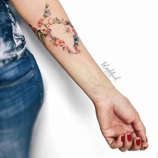 Акварель tattoo by Luiza Oliveira
