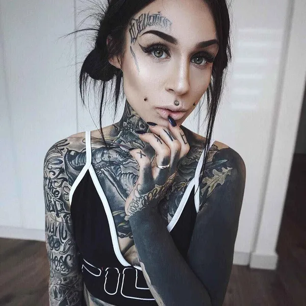татуировка #13622 | Тату Модель Monami Frost (Irena Straume)