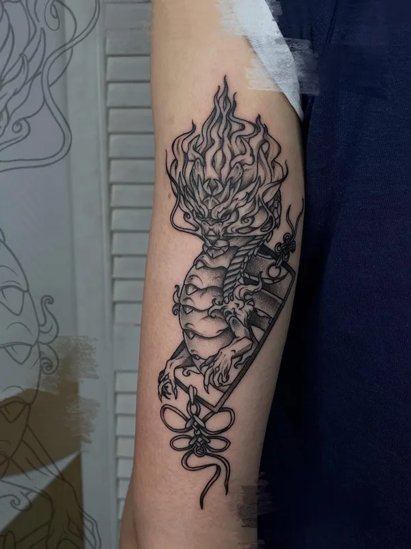 black and grey blackwork 타투 부위 forearm #48597 | 타투이스트 Мария Малевич