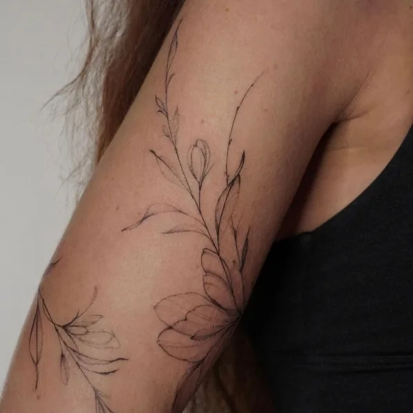 Feminine tattoo by Алла Ягупова in Екатеринбург