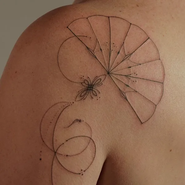 Feminine tattoo by Алла Ягупова in Екатеринбург