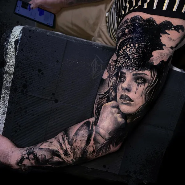 Graphic tattoo by Любовь Котова in Нижний Новгород