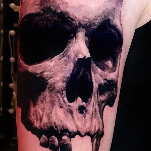 Graphic tattoo by Любовь Котова in Нижний Новгород