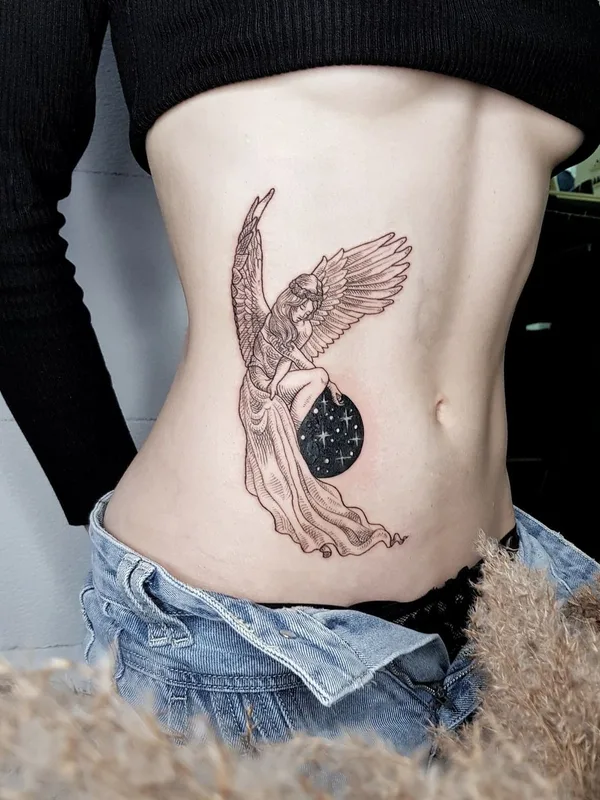 female black fineline Tatuaggio su stomach #48804 | Tatuatore Юлия