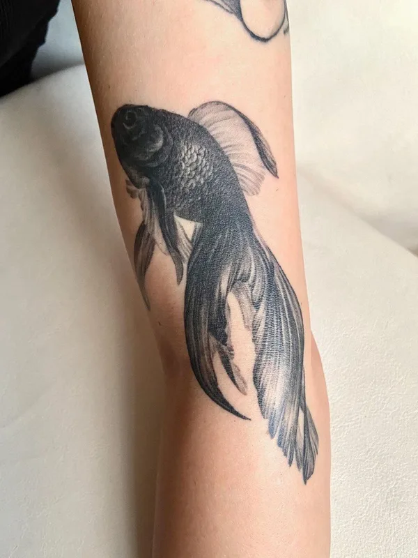 black and grey realism татуировка на forearm #51981 | Тату мастер Максим Волосович