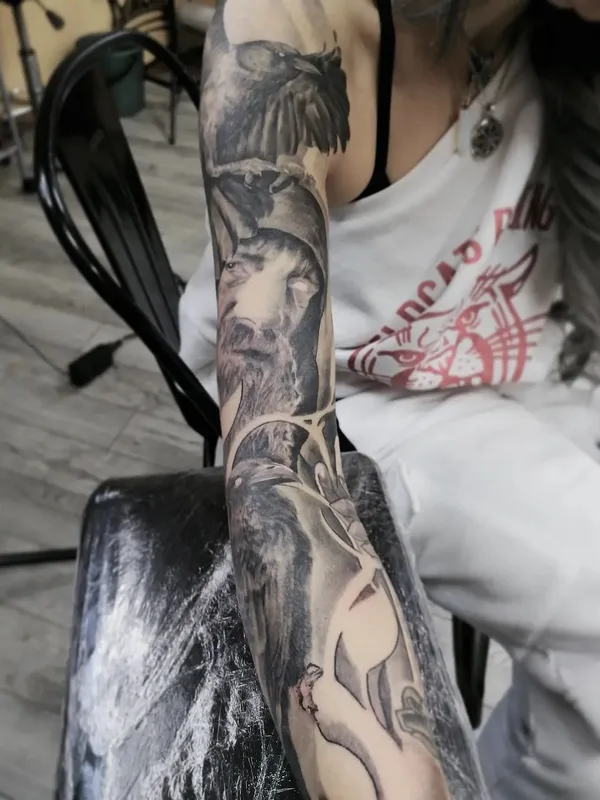 female black and grey black and grey Tatuagem em full sleeve #52036 | Tatuador Александр Сет