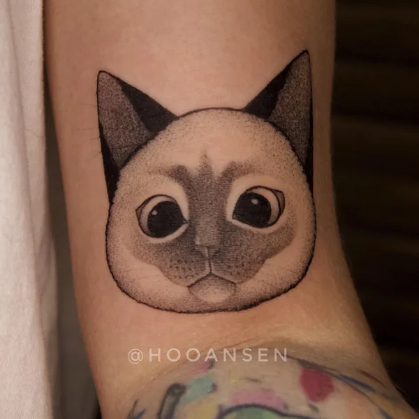 Graphic tattoo by Елизавета Хансен in Липецк