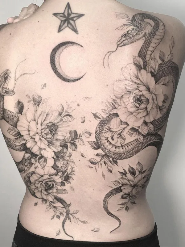 Graphic tattoo by Dorota Masalska in Gdańsk