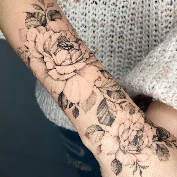 Graphic tattoo by Dorota Masalska in Gdańsk
