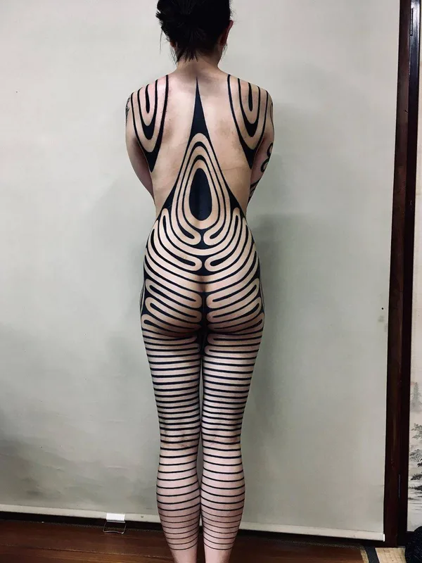 female black blackwork tattoo on full body #30617 | Tattoo Artist Taku Oshima
