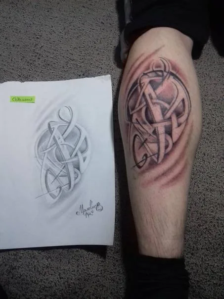 black and grey celtic Tatuagem em calf #30631 | Tatuador Evgen Burko