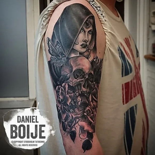 Файнлайн tattoo by Stockholm Tatuering in Stockholm