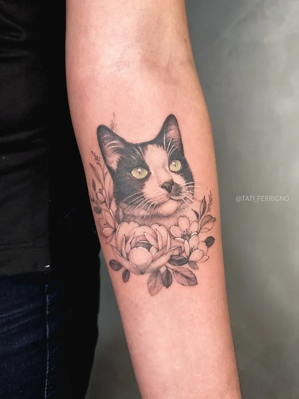 black and grey realism татуировка на forearm #71453 | Тату мастер Tati Ferrigno