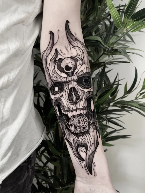 Graphic tattoo by Siinsay in Düsseldorf
