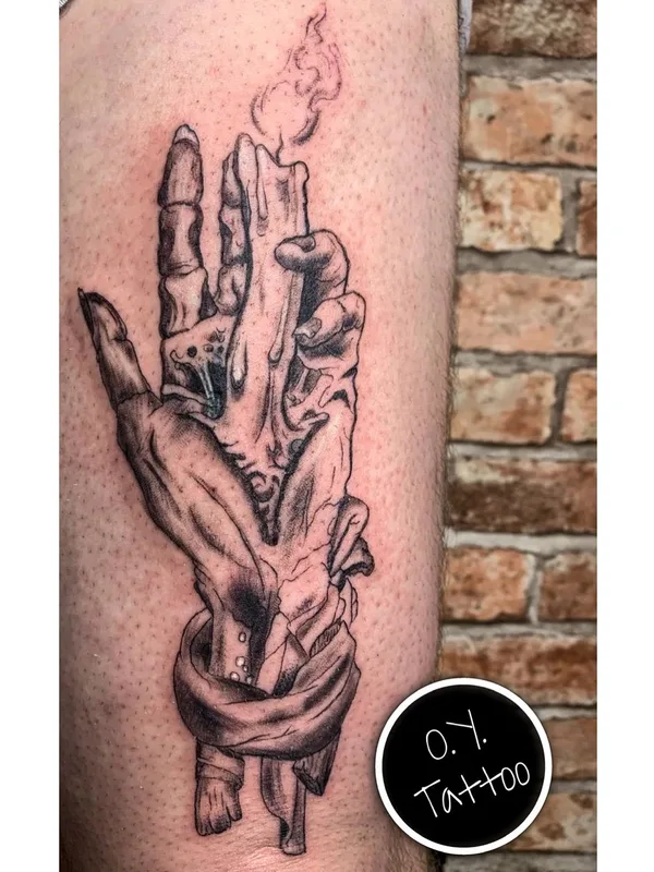 black and grey blackwork татуировка на thigh #41512 | Тату мастер Юрий Герасимов / OtkazYlibkaTattoo