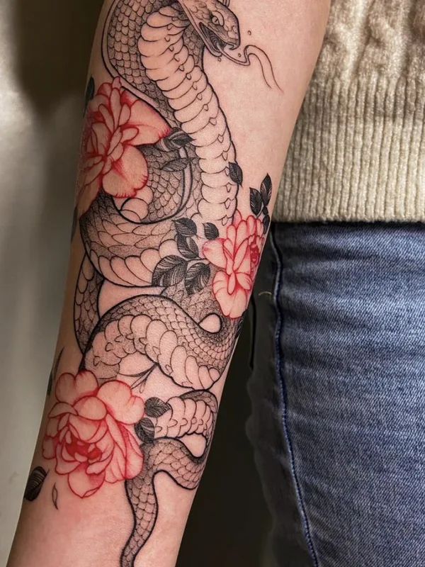 color illustrative tattoo auf forearm #57315 | Tätowierer Котова Кристина kikitatts
