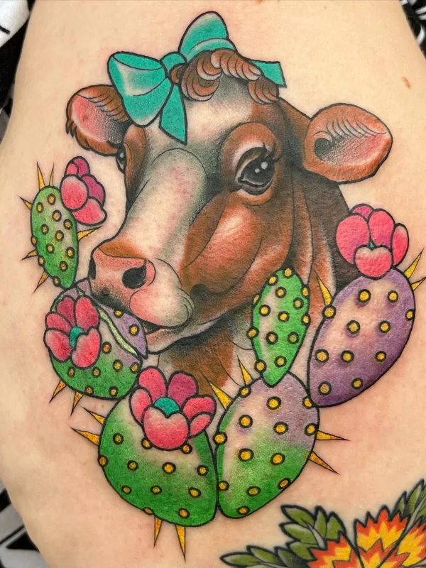 color new school Tatuagem em thigh #57342 | Tatuador Megan Mac