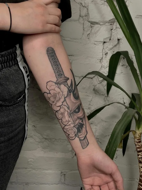 black and grey japanese tattoo on forearm #60786 | Tattoo Artist Андрей Андрюхинский